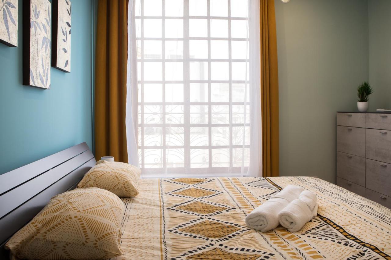 Entire Luxury Sliema Townhouse Steps From Beach Eksteriør bilde