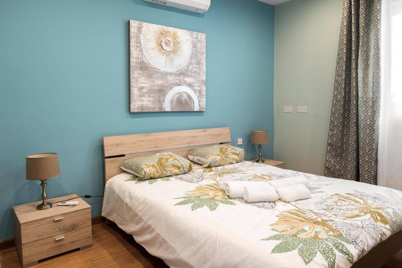 Entire Luxury Sliema Townhouse Steps From Beach Eksteriør bilde